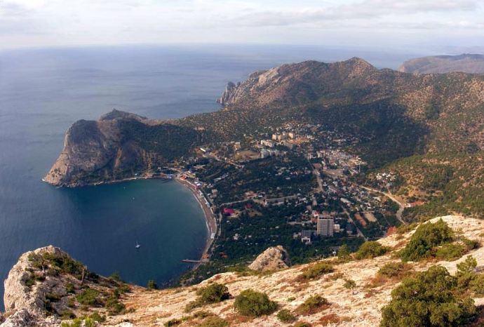 ����� ����