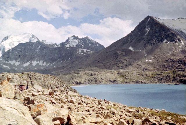 ����� ���-���